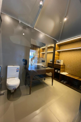 Bathroom 3, White Feather Resort Kauncha, Dadra and Nagar Haveli