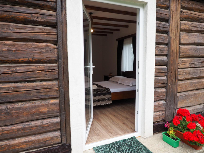 Others 3, Wild-Traditional Bucovina, Campulung Moldovenesc