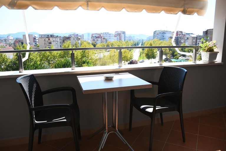 Others 2, Click Apartments - Tirana, Tiranës