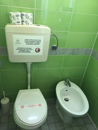 Bathroom 3, Hotel Napoleon, Forli' - Cesena