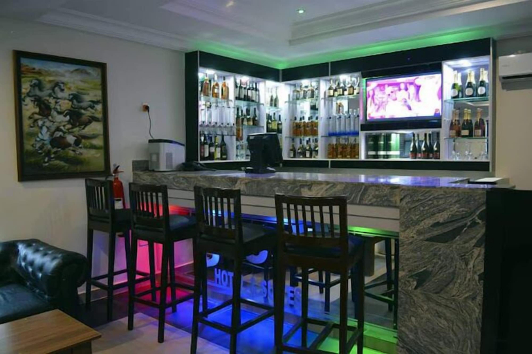 Food & Drinks 5, DCM Hotel and Suites, Ikeja