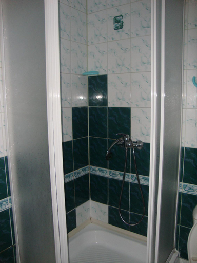 Bathroom 2, "Willa Millennium", Kłodzko