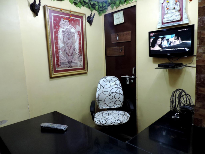 Others 3, Hotel Mukta, Dhanbad