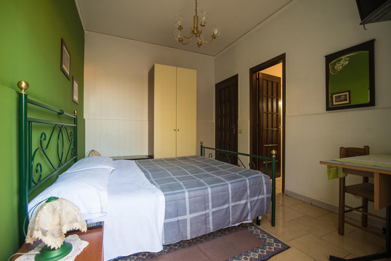 Others 2, B&B Casa Paolo, Catania