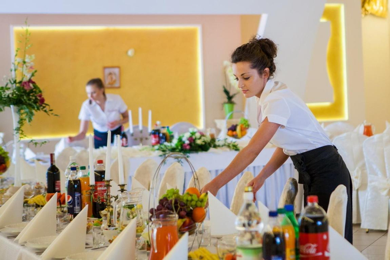 Food & Drinks 4, Hotel Arkada, Rawa