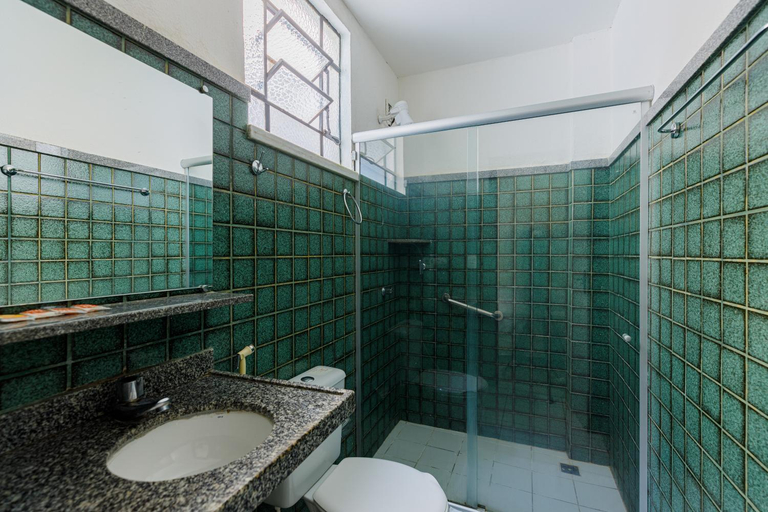 Bathroom 4, Hotel Meireles, Fortaleza