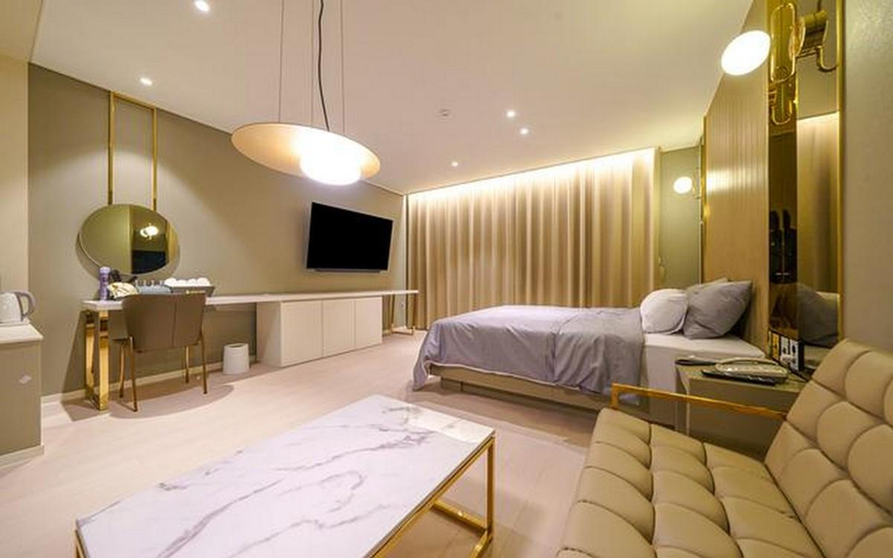 Bedroom 4, Yeongju Hotel Story, Yeongju