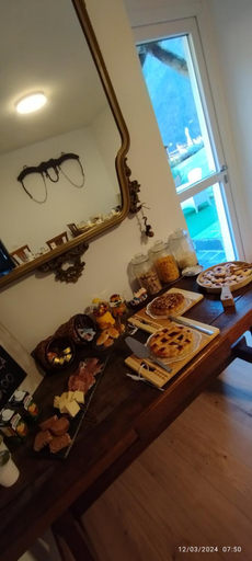 Others 4, B&B22, Bergamo