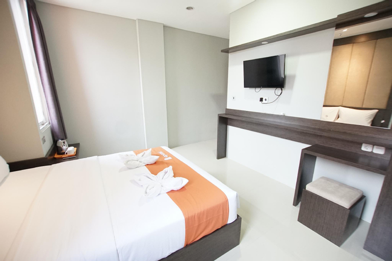 Others 2, Apatel Kelapa Gading Boulevard 03, North Jakarta