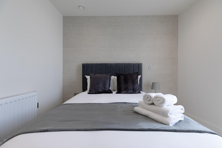 Bedroom 12