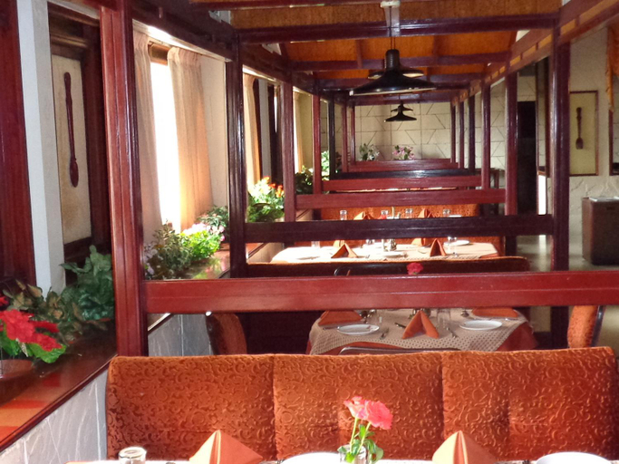 Food & Drinks 4, Hotel Poonja International, Dakshina Kannada