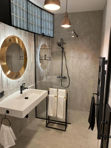 Bathroom 3, La Maison de Robinson, Hauts-de-Seine