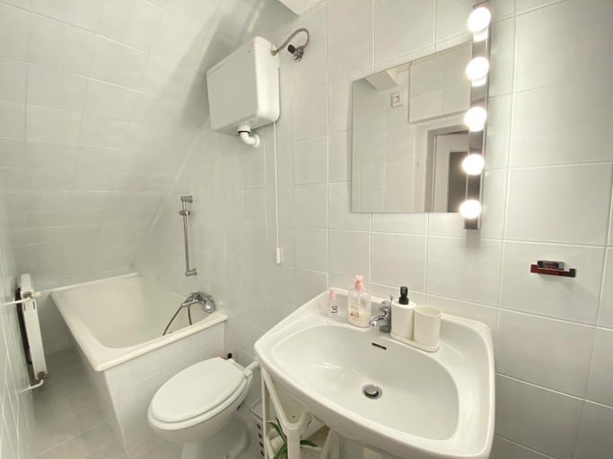 Bathroom 3, Villa pod Gradom, Ljubljana