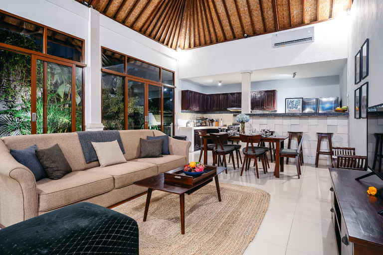 Others 3, MAHAYANA 3BR -7min Beach Access & 10min to CANGGU, Badung