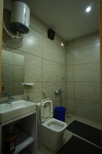 Bathroom, nine Apple Resort Dharali Harsil, Uttarkashi