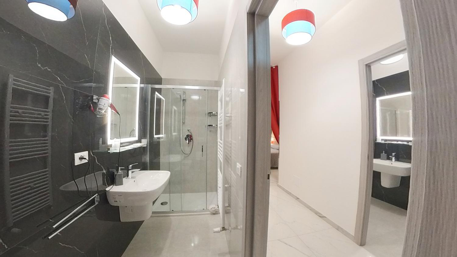 Others 3, San Cataldo Hotel, Taranto