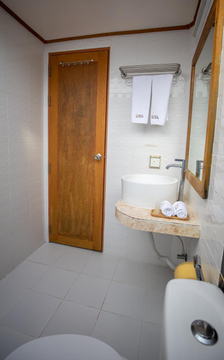 Bathroom 3, Coral Beach Maldives