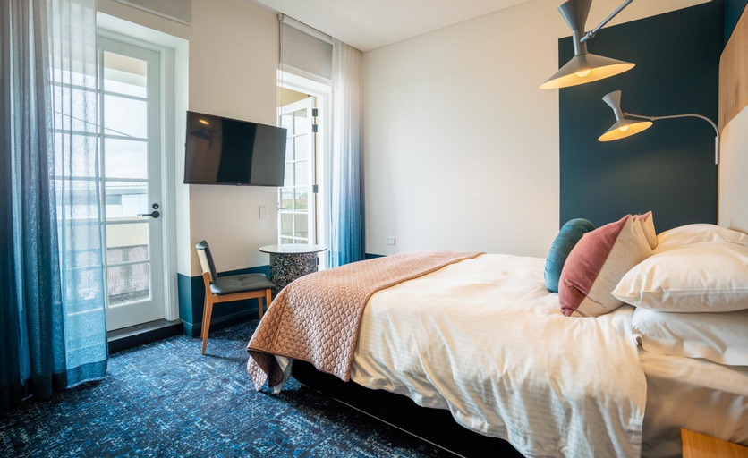 Bedroom 15