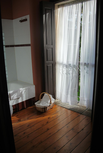 Bedroom 3, Hotel Rural El Algaire, Asturias