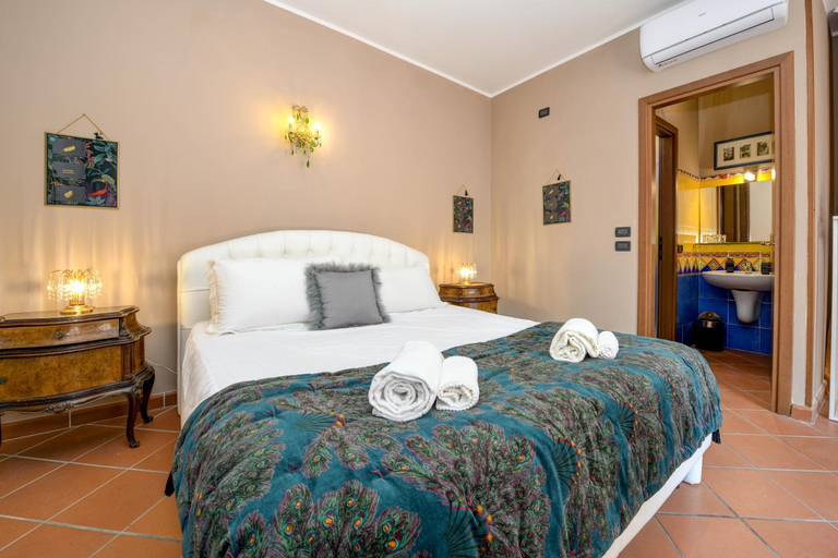 Others 5, Prestige rooms, Brescia