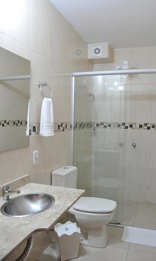 Bathroom 3, Hotel Masseilot, Santana do Livramento