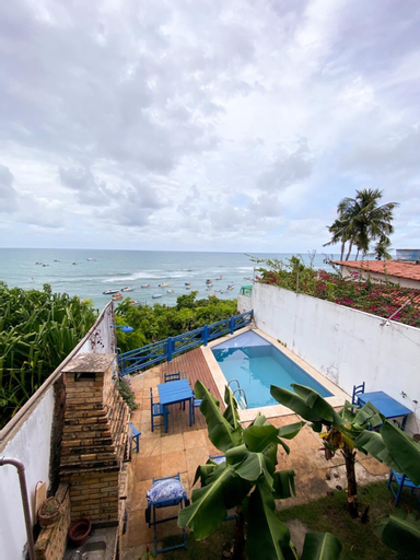 Swimming Pool 13