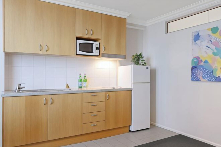 Dining Room 9