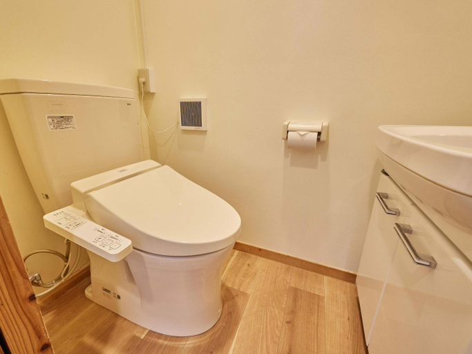 Bathroom 5, Yukurina Resort Okinawa Umikaji, Motobu