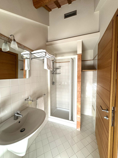 Bathroom 3, Campus San Francesco, Treviso