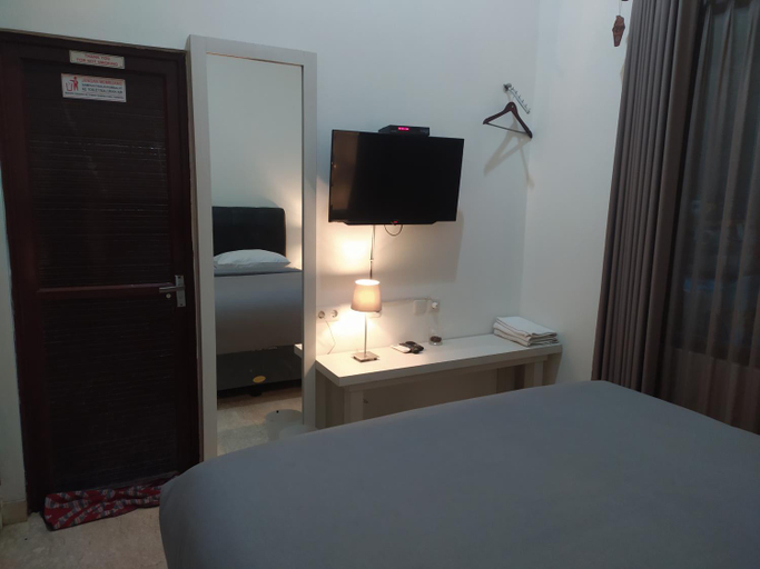 Bedroom 9