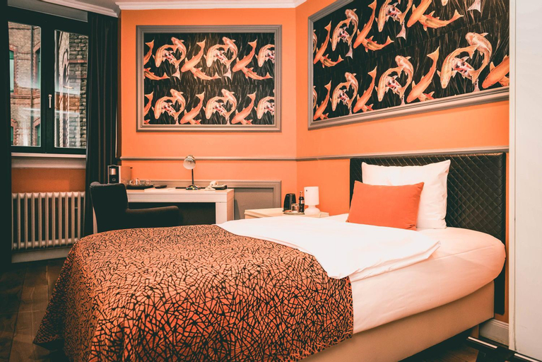 Bedroom 9