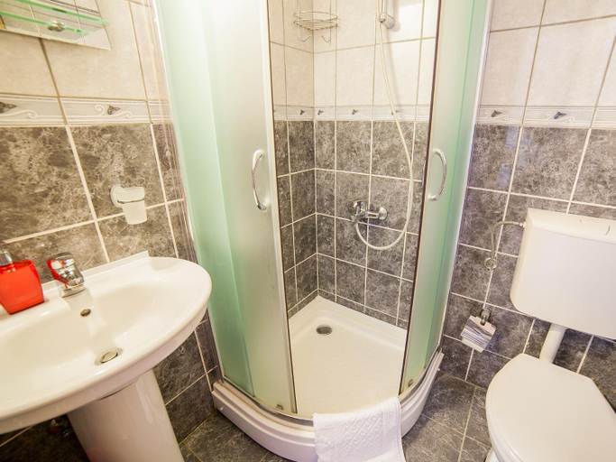 Bathroom 4, Apartments Viktorija