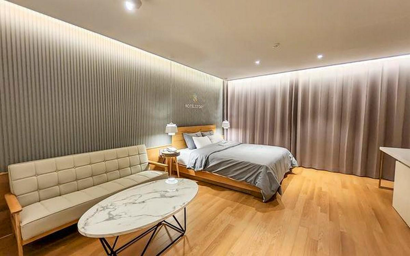 Bedroom 2, Yeongju Hotel Story, Yeongju