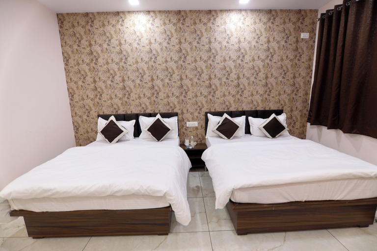 Bedroom 3, Shree Krishna Inn, Kanpur Nagar
