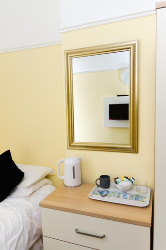 Bedroom 2, Redcar Staycations, Redcar and Cleveland