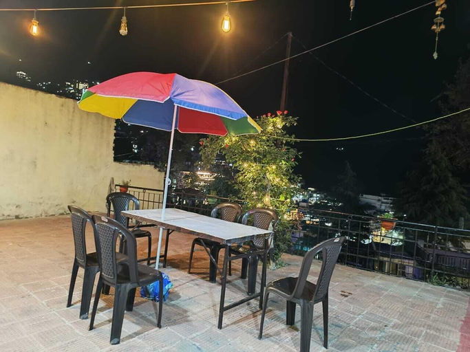 Food & Drinks, Rising View Hills, Kangra