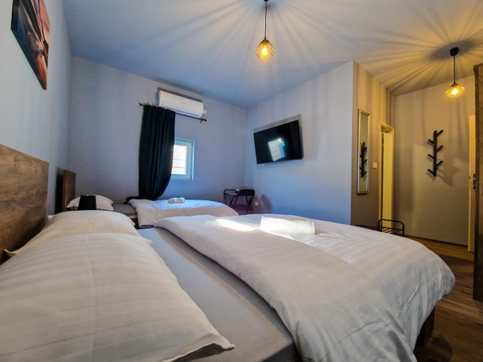 Bedroom 2, XXL Rooms Osijek, Osijek