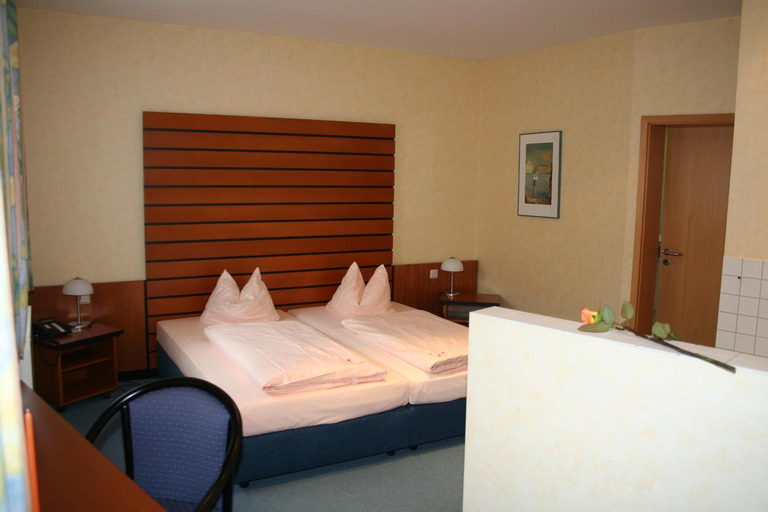 Bedroom 21