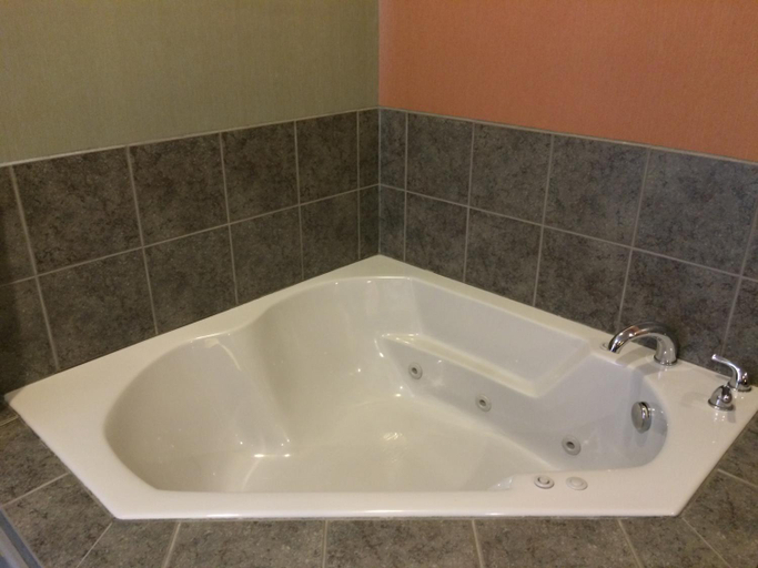 Bathroom 5, The Inn Forza, Beaver
