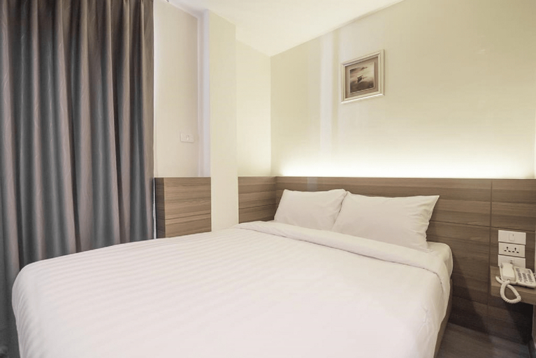 Bedroom 16