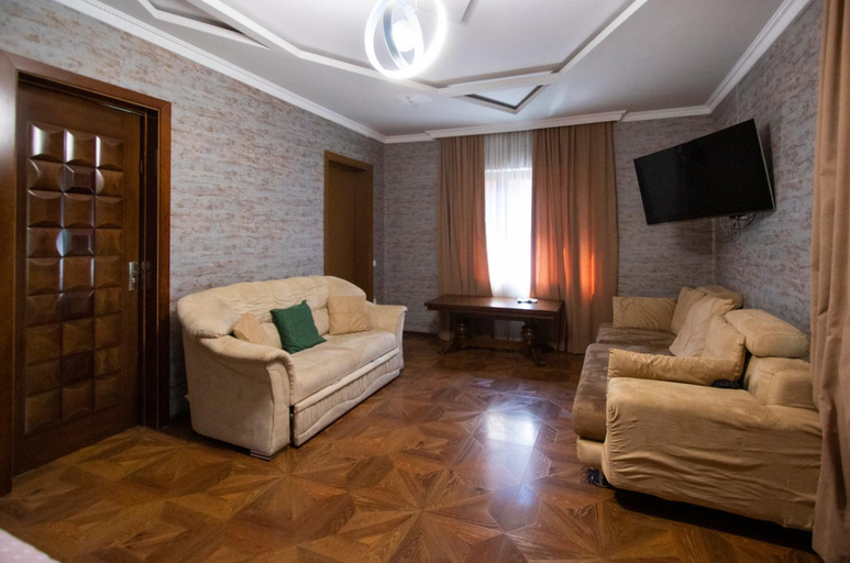 Bedroom 2, Hotel Smile, Kobuleti