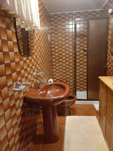 Bathroom 3, Yes we camp! Cevedale, Trento