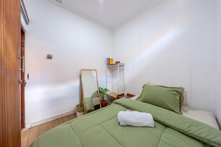 Canggu 2BR Tiny Home + Rooftop and workspace , Badung