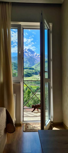 Others 4, Kazbegi Inn, Kazbegi