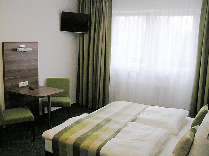 Bedroom 2, Zum alten Bahnhof, Segeberg