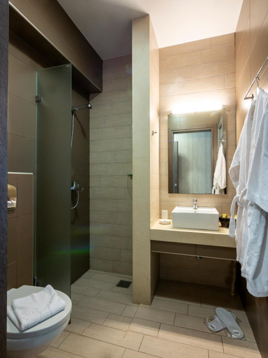 Bathroom 2, Bebis Hotel, Thessaly