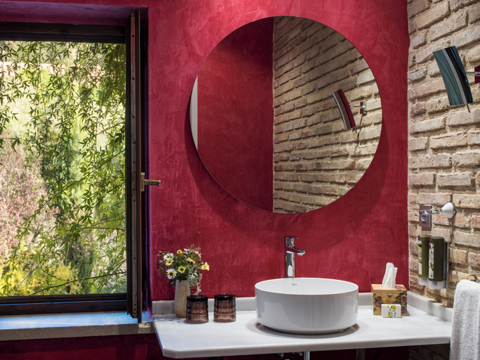 Bathroom 5, La Torre del Visco, Teruel