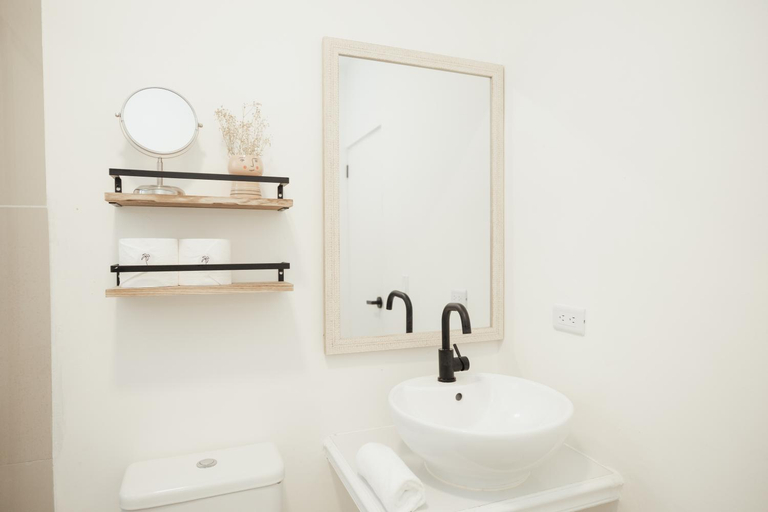 Bathroom 23