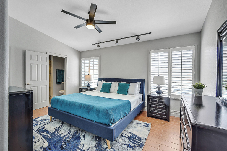 Bedroom 3, Villa - 8 Bedrms 5 Bths 15 Beds, Clark