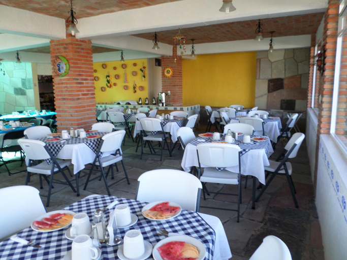 Food & Drinks 2, Hotel Santa Barbara, Huichapan